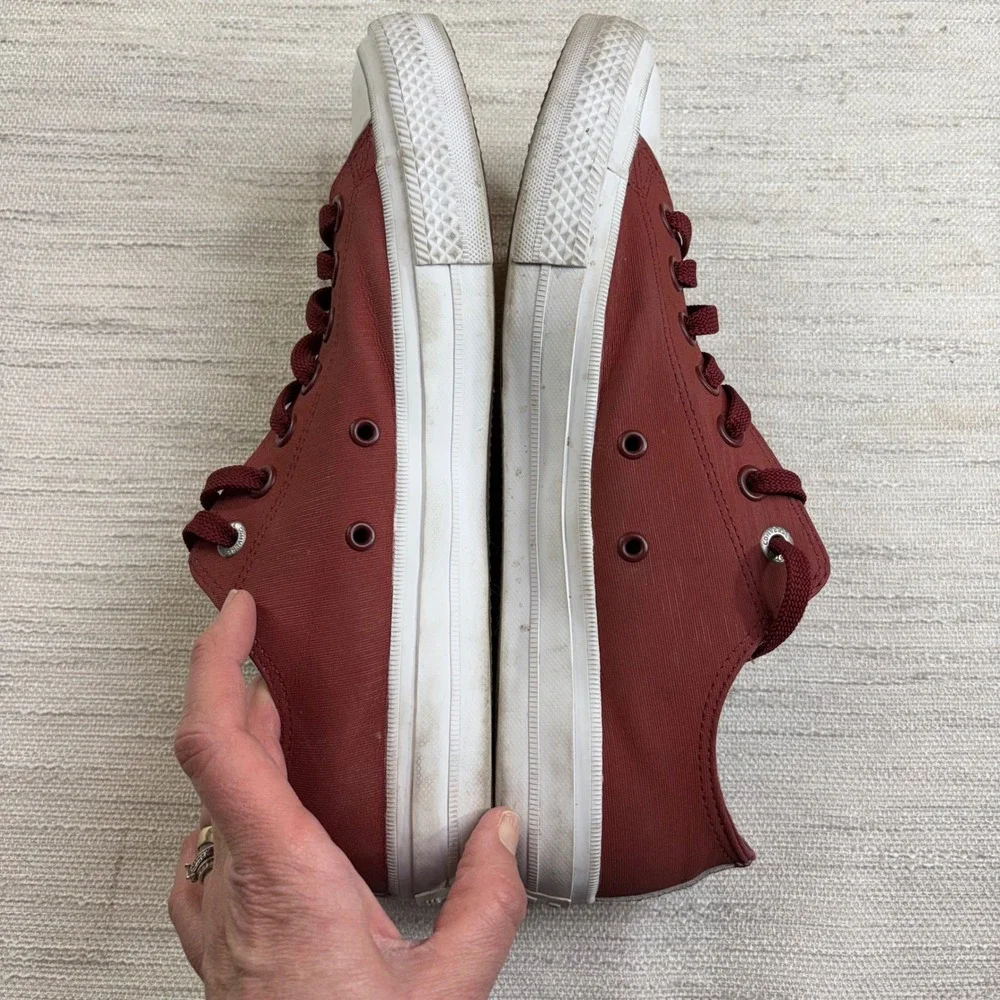 Converse Chuck Taylor All Star Low Top Sneakers Burgundy Red Canvas Men's 8.5 - Picture 5 of 9